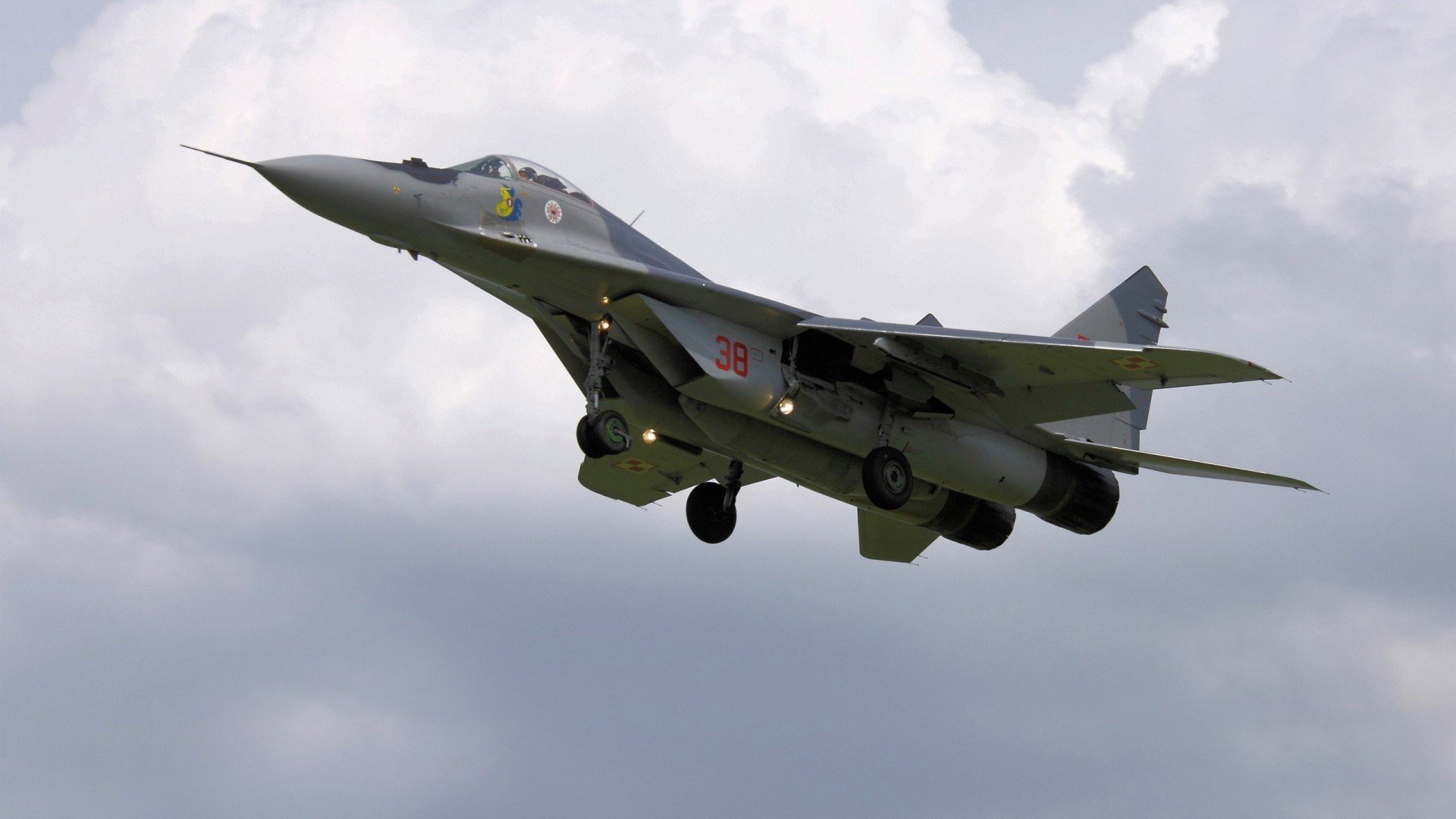 开云体育app下载-国际热身赛中国女足迎战 球迷情绪再次高涨，国足热身赛2021