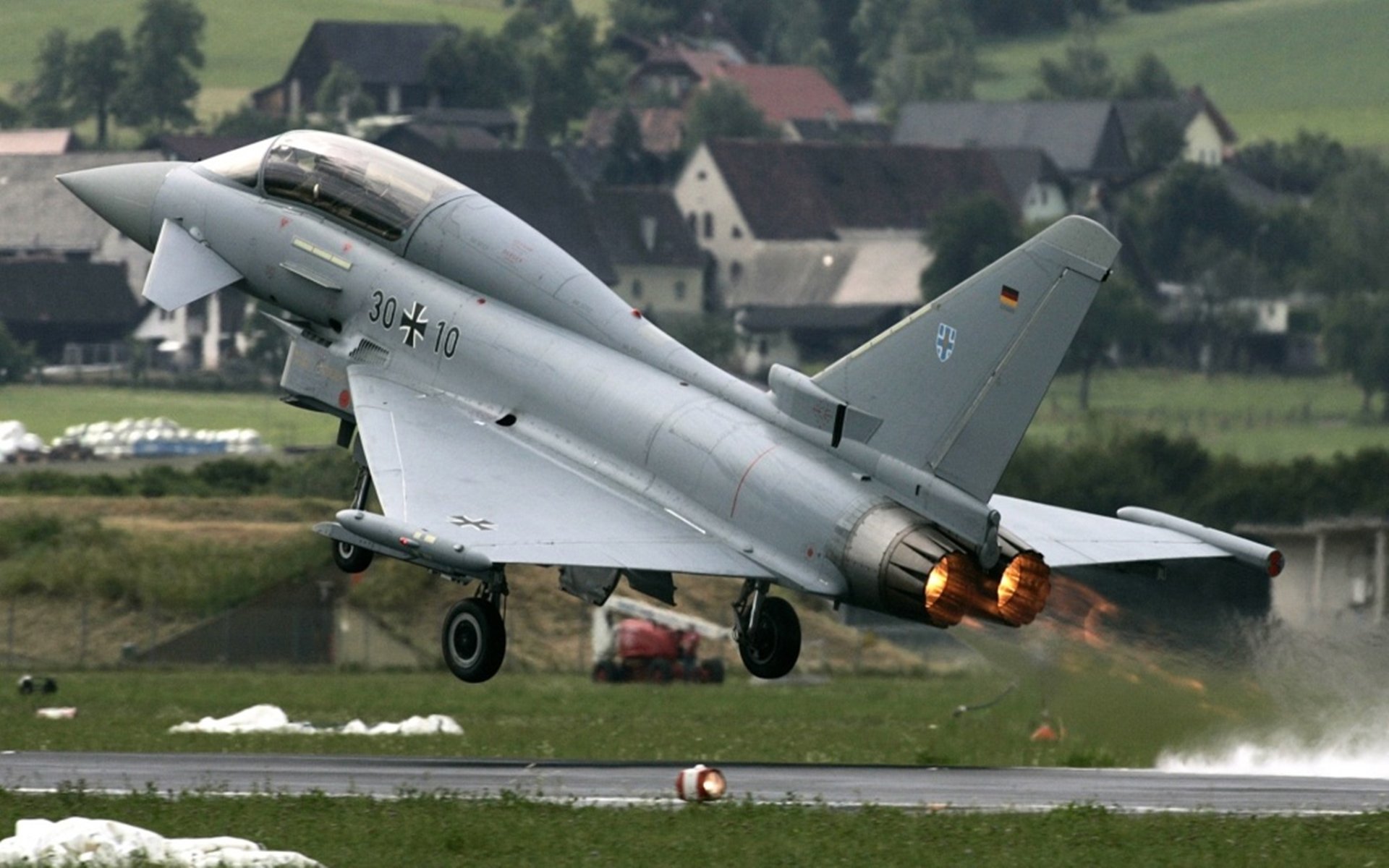 开云体育入口-欧洲赛事轮换是否影响联赛主力表现，欧洲联赛转会汇总