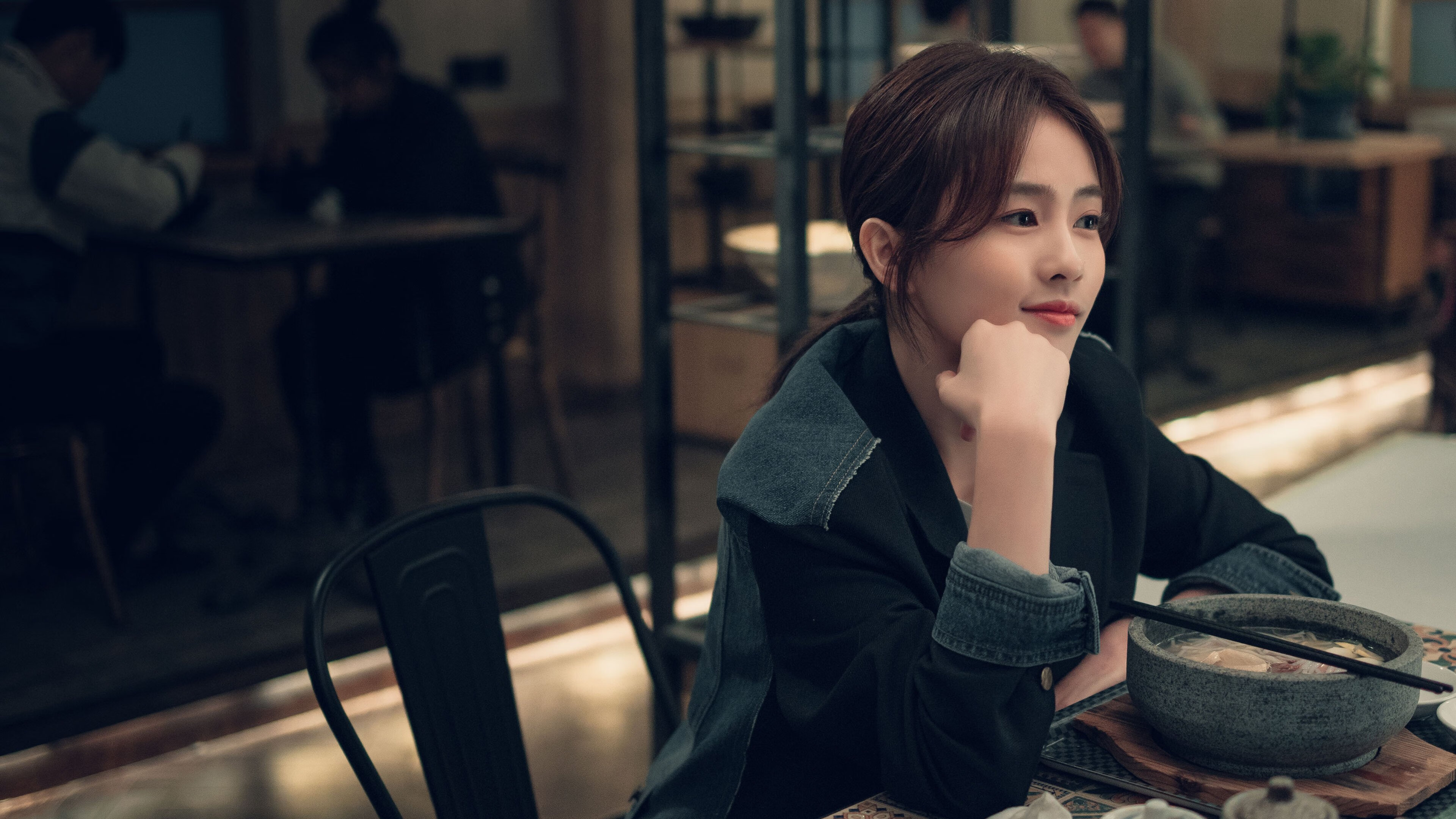 开云体育平台-弗朗索瓦·霍尔茨豪伊泽:敏捷的反应与精准的决定力,帮助南非队占领比赛主动