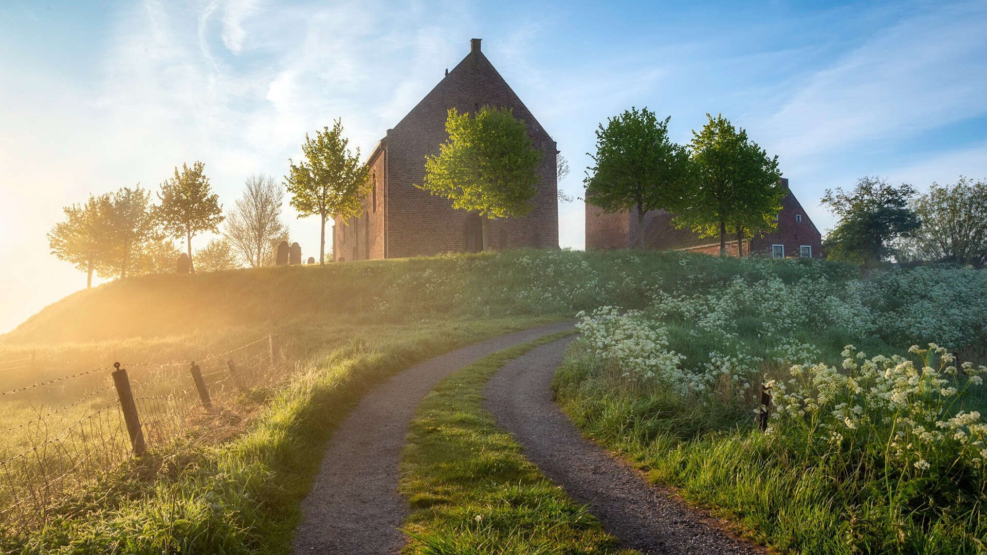 开云体育app官网-特色足球文化街区成为城市新地标,展现地域特色,足球文化长廊